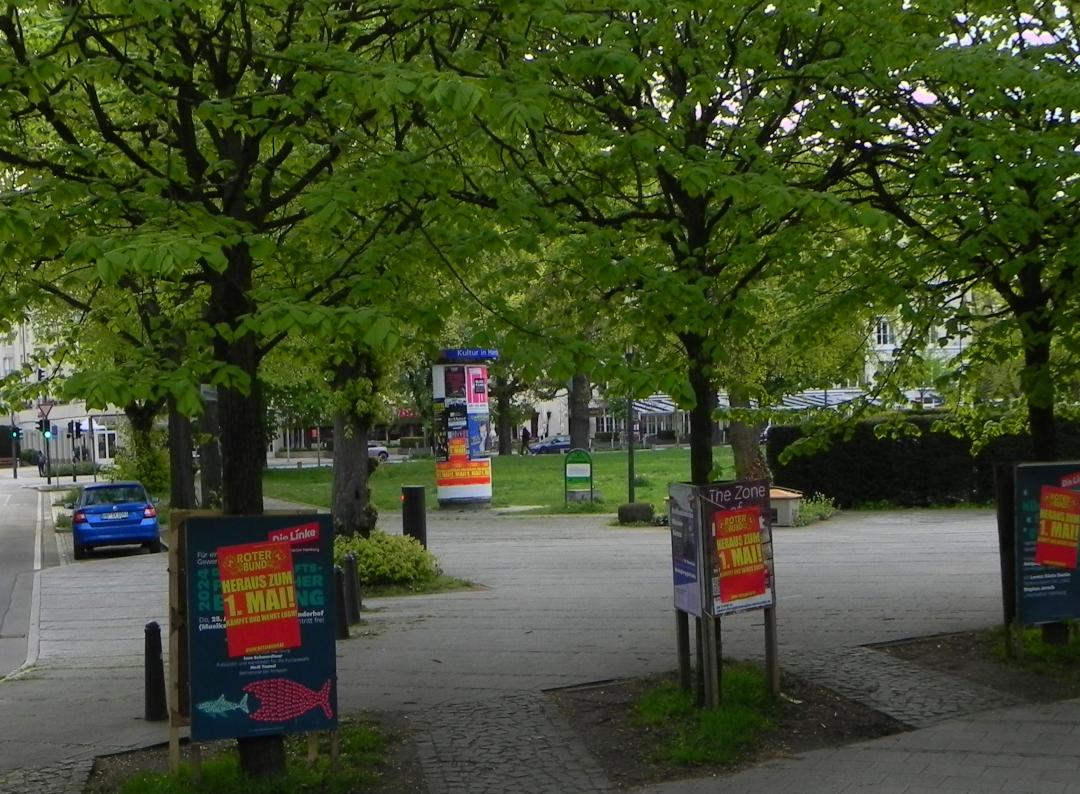 1 Mai 2024 Plakate Roter Bund Hamburg Uni 5