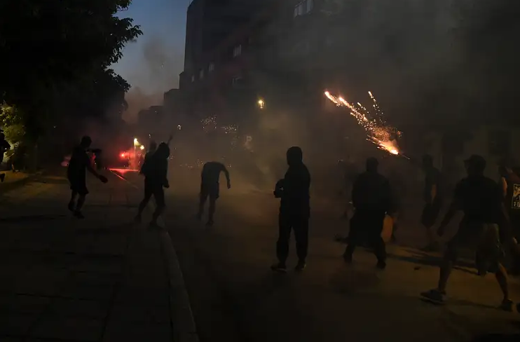 Griechenland Kämpfe gegen das Gesetz zur Stationierung von Polizeikräften an den Universitäten 3