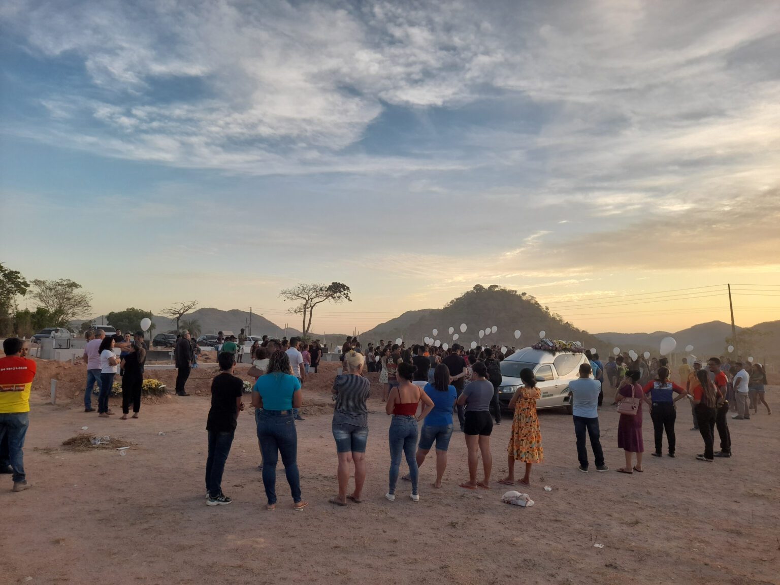 Brasilien – Genossen Helena und Antonio: Hier! Im Kampf!