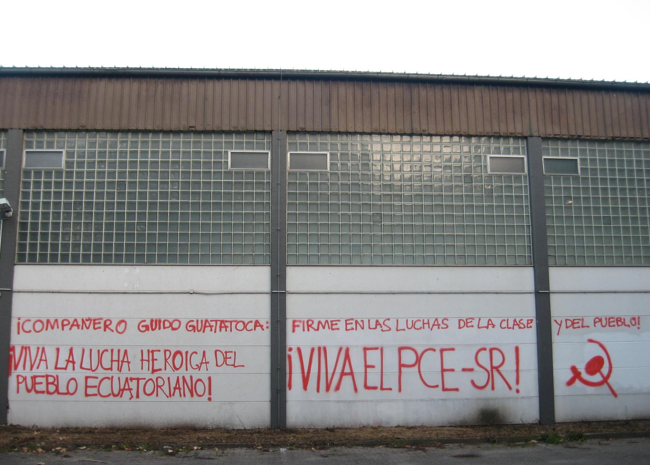 Bremen: Graffiti for the popular uprising in Ecuador