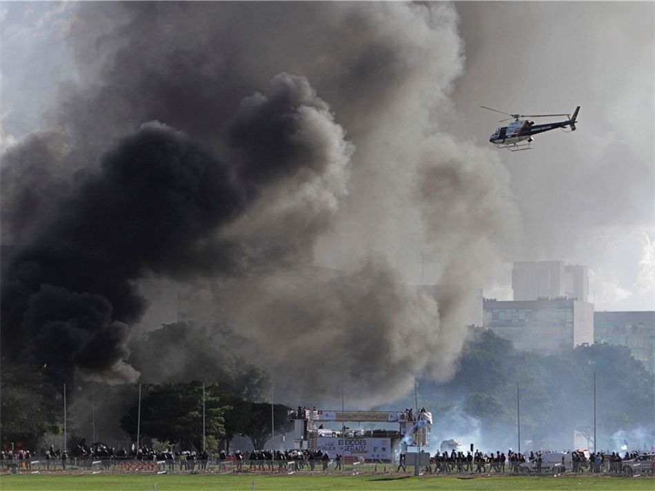 Brasilien: Kampf gegen die Regierung