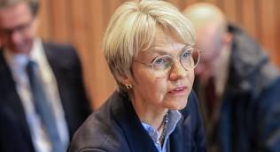 Verschobene Abiklausuren und wohin „Digitalisierung“ noch führt