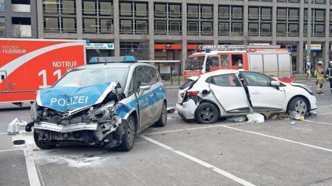 Tempo, töten, vertuschen – Polizei Berlin