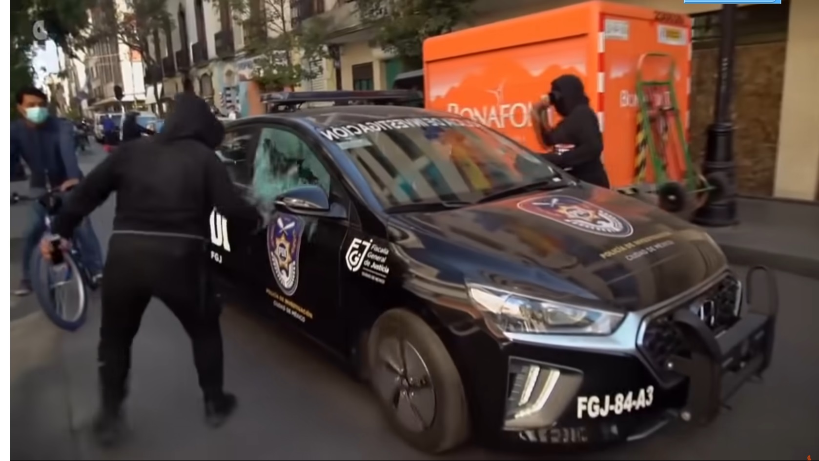 Short documentary about feminist militancy in Mexico