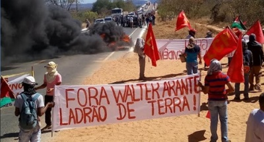 Brazil: Action of the LCP in support of the national education strike