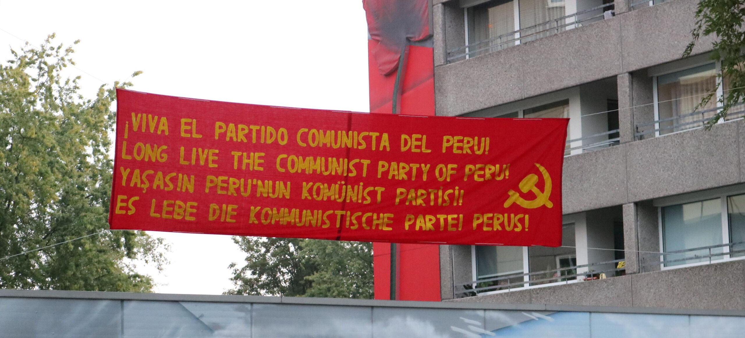 Bremen: Aktion zum 93. Jahrestag der Gründung der Kommunistischen Partei Perus