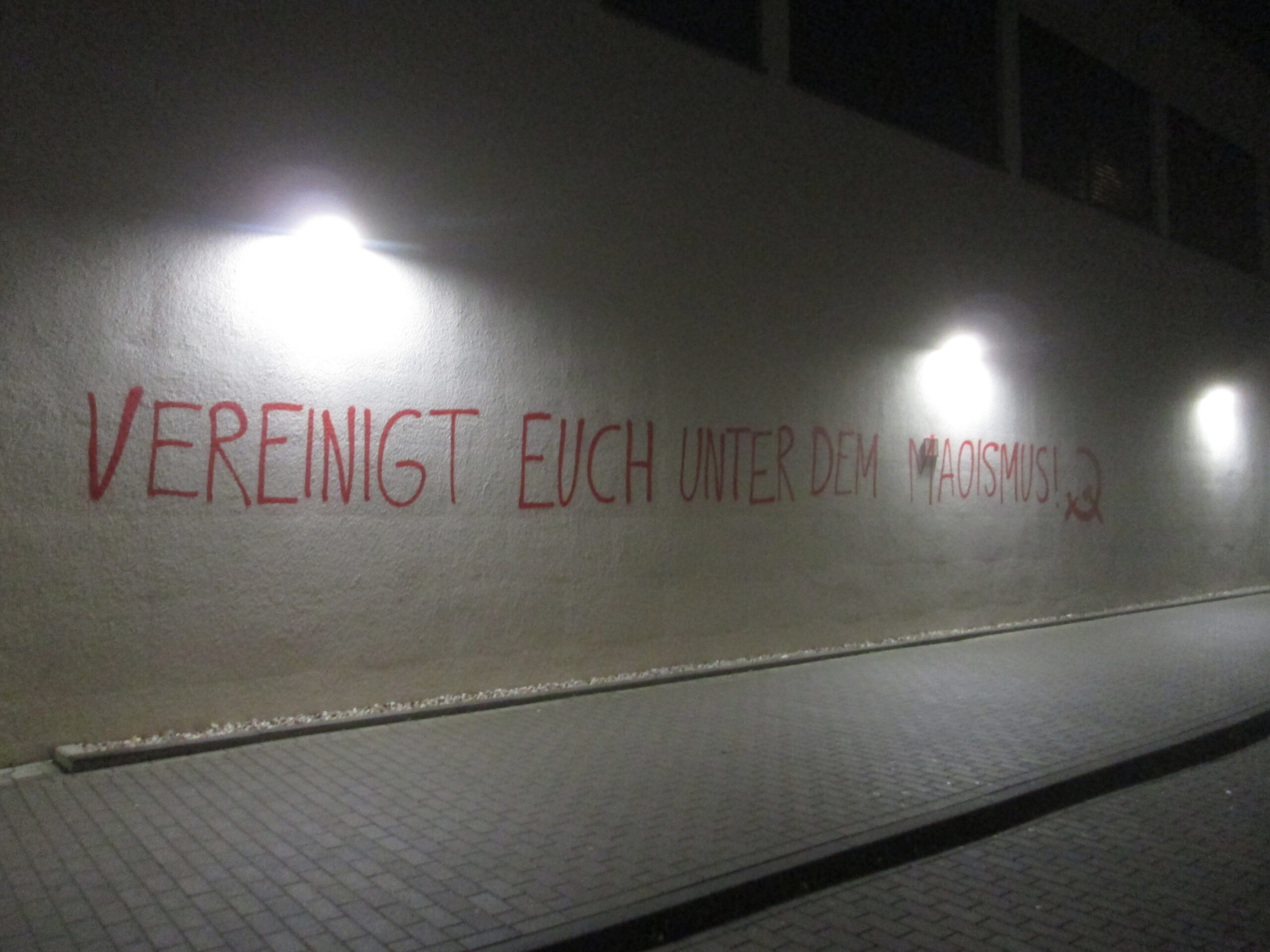 Leipzig: „Vereinigt euch unter dem Maoismus“