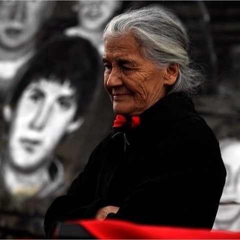 Übersetzung: Genossin Luisa Toledo, dein Schrei ist unvergänglich