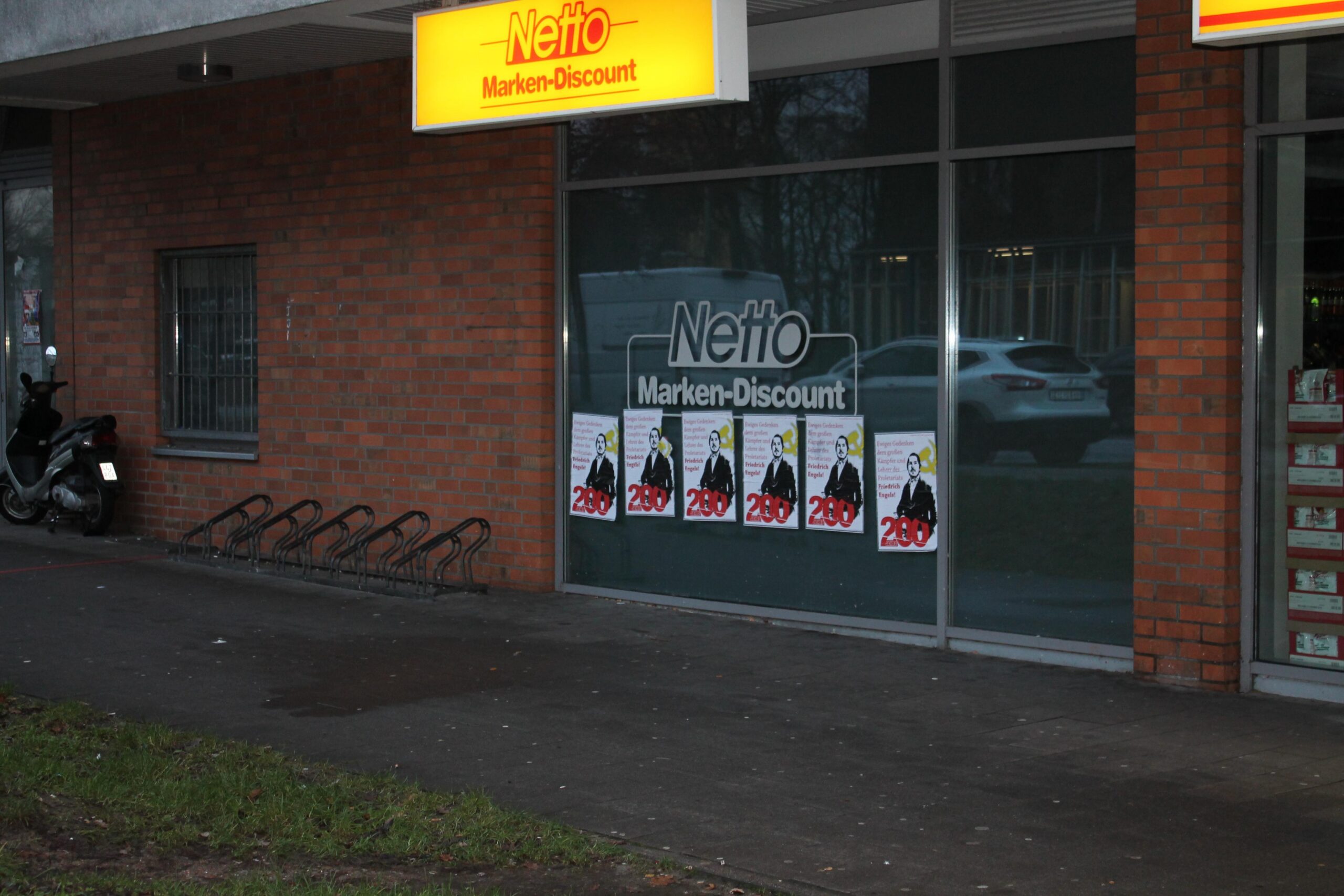 Hamburg: Aktionen zum 200. Jahrestag der Geburt von Friedrich Engels