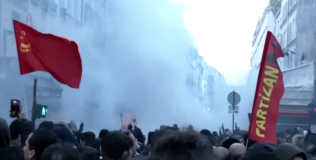 Frankreich: Schwere Kämpfe nach Anschlag mit drei Toten auf kurdisches Kulturzentrum in Paris