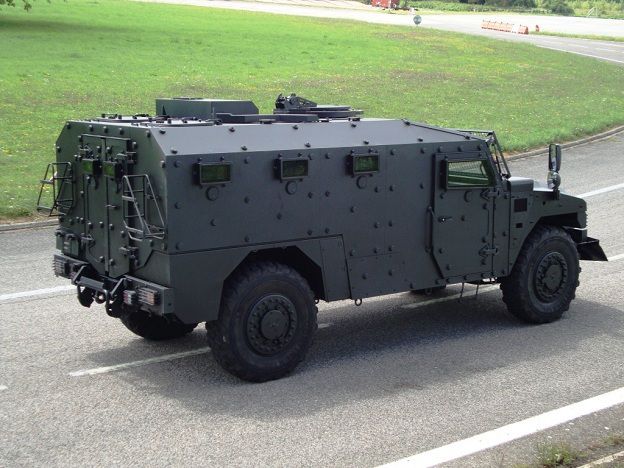 French police: I‘ve got a tank