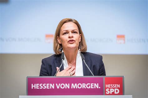 Ministry of the Interior plans attacks on the rights of refugees.