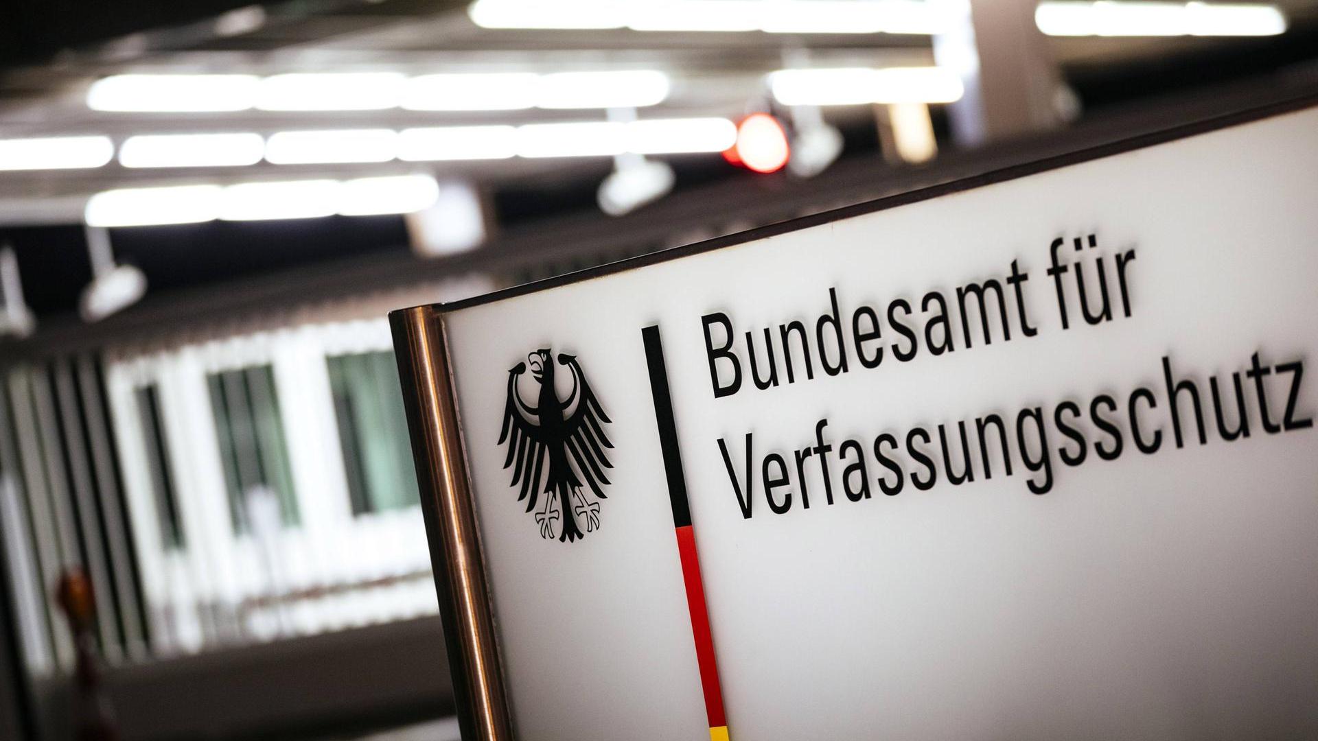 Neuer Phänomenbereich im Verfassungsschutzbericht: „Delegitimierung des Staates“