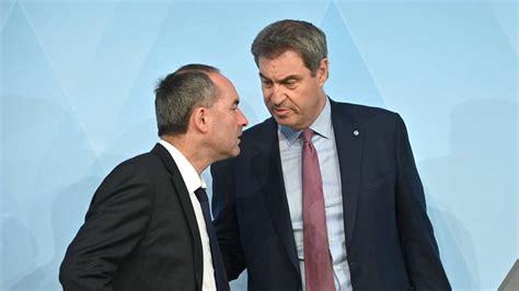 Despite anti-Semitic flyer: Bavaria’s Economics Minister maintains his position