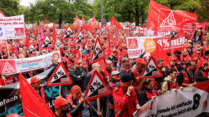 Current strikes in the FRG