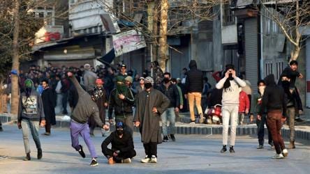 Kashmir: Combative protests and armed actions