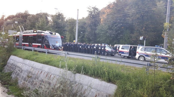 Repression gegen gerechtertigte anti-EU Proteste