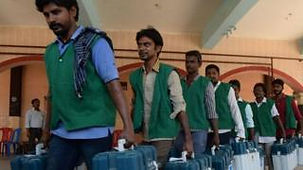 Indien: Wahlbeamter in Orissa getötet