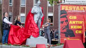 Ein Kommentar zu dem Spektakel in Gelsenkirchen