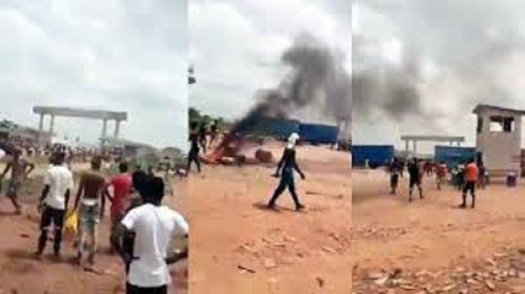 NIGERIA: Chinese factories torched