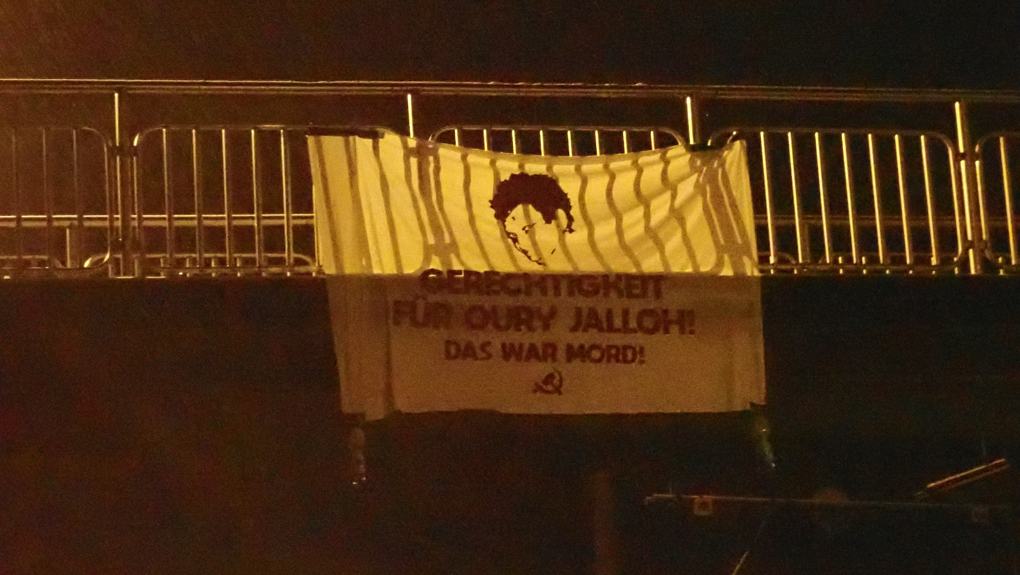 Freiburg: Banner for Oury Jalloh