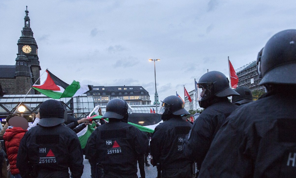 Hamburg: Allgemeinverfügung zum Verbot von Pro-Palästinensischen Demos verlängert