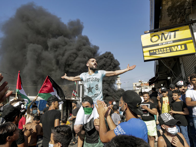 Palestinians protest Lebanese laborlaws