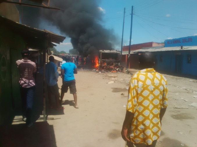 Sambia: Polizeiposten in Kafue niedergebrannt