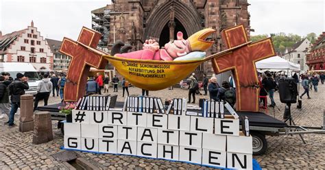 Massenhafter Missbrauch und Vertuschung durch Kirchenvertreter in Freiburg