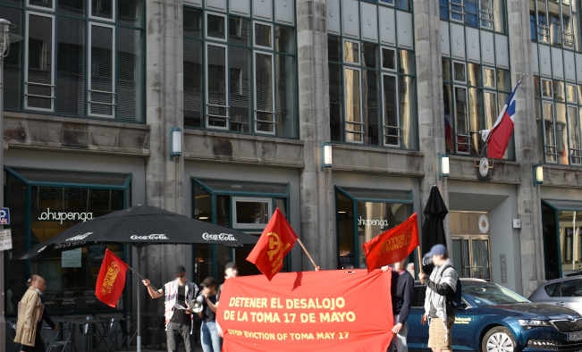 240517Berlin Kundgebung Toma17deMayo chilenischeBotschaft 7.cleaned